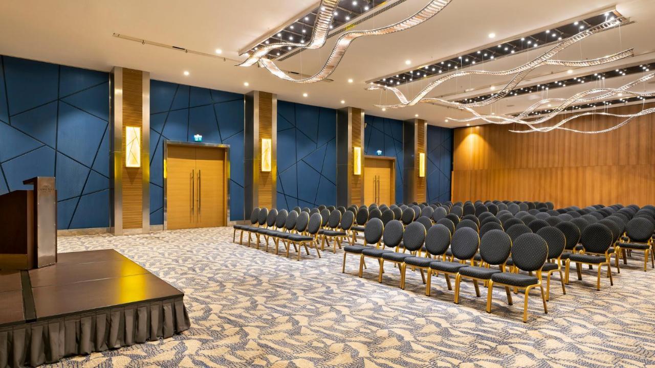 Crowne Plaza Florya Istanbul By Ihg Ξενοδοχείο Εξωτερικό φωτογραφία The ballroom