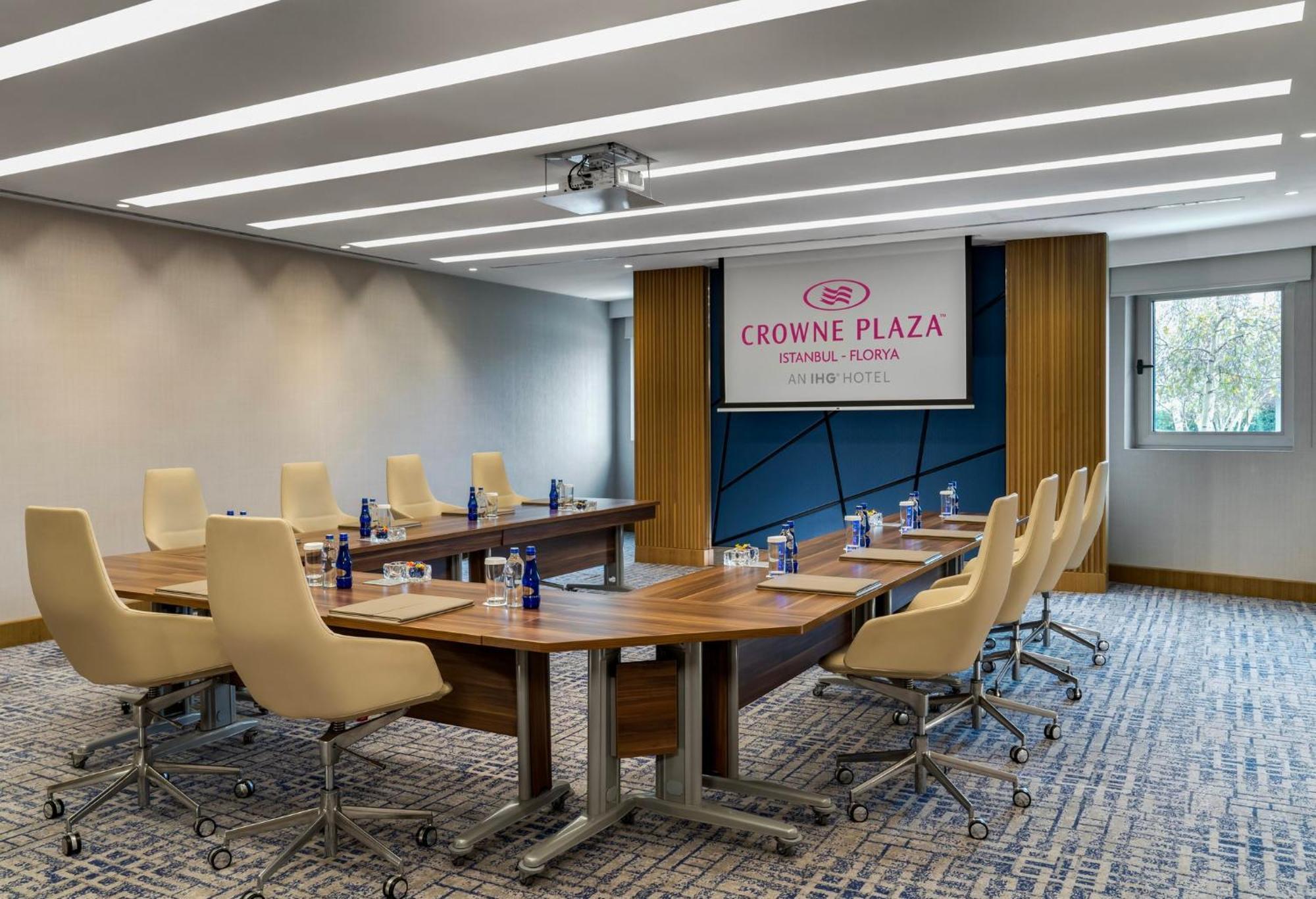 Crowne Plaza Florya Istanbul By Ihg Ξενοδοχείο Εξωτερικό φωτογραφία Meeting room